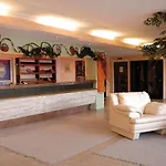 Olympia فندق أكسامير ليزيوم
